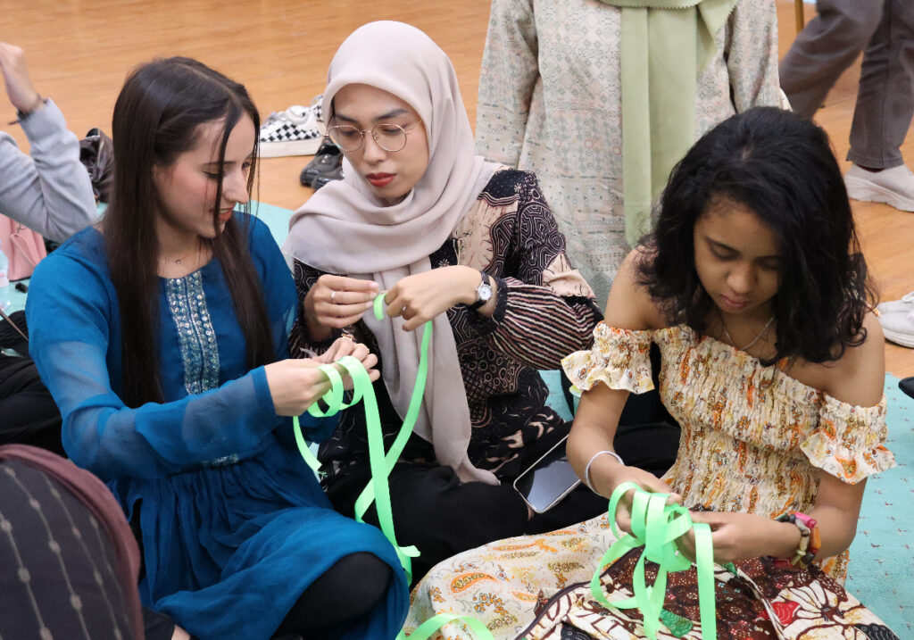 workshop membuat ketupat